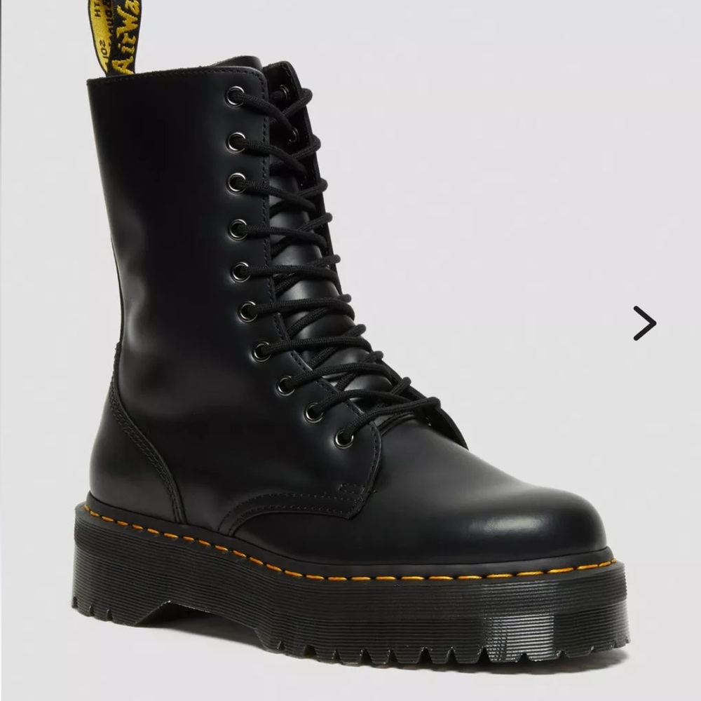 JADON HI BOOT SMOOTH LEATHER PLATFORMS - SIZE 7 - BLACK